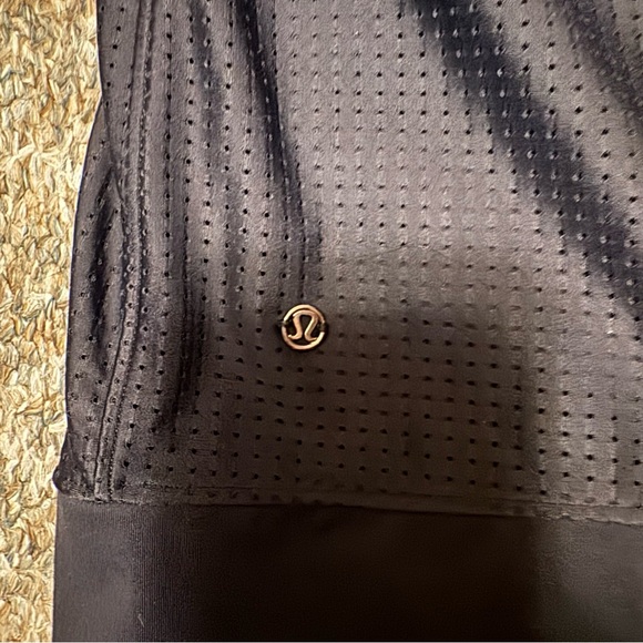 Lululemon Black Mesh Women's Zip-Up Jacket - Picture 7 of 8